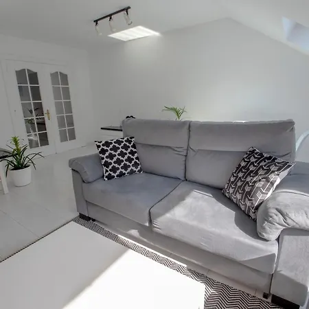 Apartamento En Pleno Centro, Con Vistas Al Mar * Gijón